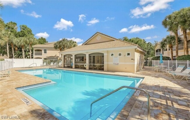 1044 Woodshire Ln in Naples, FL - Building Photo - Building Photo