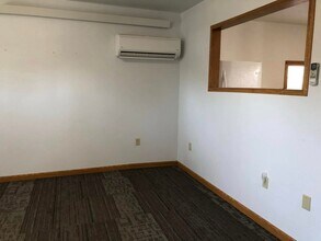422 2nd St SW in Dickinson, ND - Building Photo - Building Photo