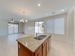 14576 W Maui Ln in Surprise, AZ - Building Photo - Building Photo