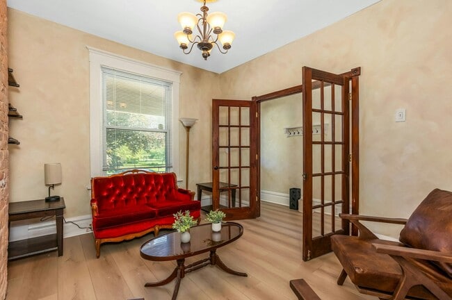 1651 Franklin Park S in Columbus, OH - Building Photo - Building Photo