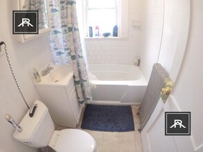 235 Freeman St in Brookline, MA - Building Photo - Building Photo