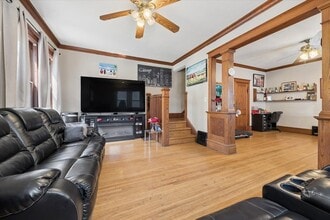 362 Evans Ave in Aurora, IL - Building Photo - Building Photo