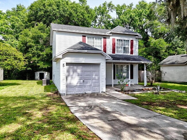 property at 517 Tuxedo Ct