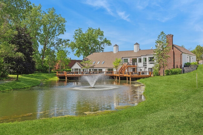 ReNew Woodland Ranch South in Kentwood, MI - Foto de edificio - Building Photo