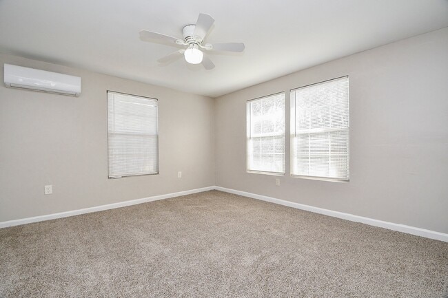 property at 2928 Wayne St