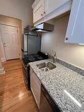 880 Massachusetts Ave, Unit 111 in Cambridge, MA - Building Photo - Building Photo