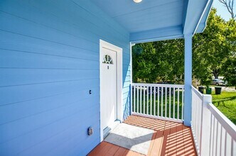 239 Broadhurst Dr in Houston, TX - Building Photo - Building Photo