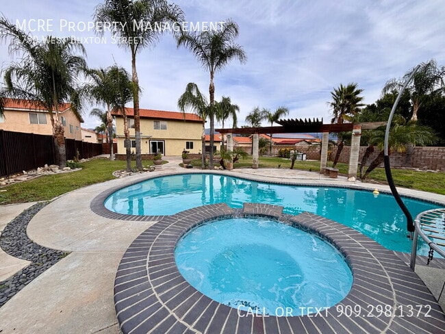 property at 1730 W Buxton St