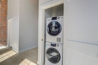 45 Wingate St in Haverhill, MA - Building Photo - Building Photo