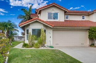 848 Summerhill Ct in Encinitas, CA - Building Photo