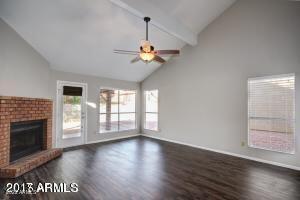 728 N Hazelton Dr in Chandler, AZ - Building Photo - Building Photo