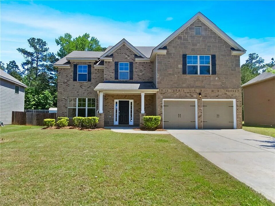 1418 Stone Ridge Ct in Hampton, GA - Building Photo