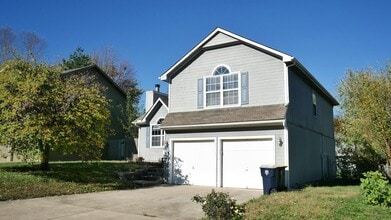 8824 NE 73rd Terrace in Kansas City, MO - Building Photo - Building Photo