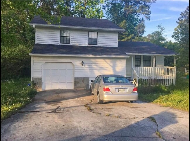 property at 630 Catrina Ct