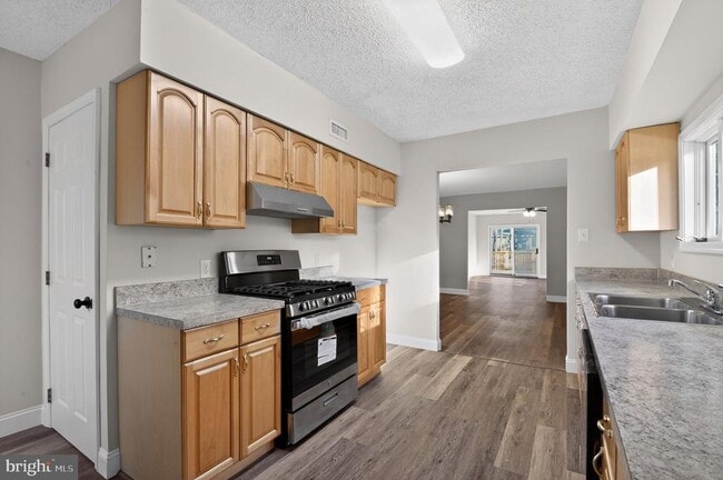 32 Rosewood Rd in Millville, NJ - Building Photo - Building Photo