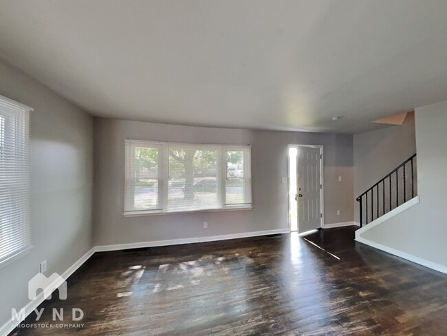939 Eastmoor Blvd in Columbus, OH - Building Photo - Building Photo