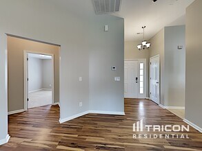 5920 Patricia Ryan Dr in Charlotte, NC - Building Photo - Building Photo