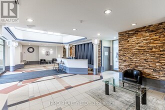 1150-1150 Parkwest Pl in Mississauga, ON - Building Photo - Building Photo