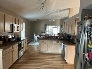 4409 Crooked Creek Dr in Jacksonville, FL - Building Photo - Building Photo