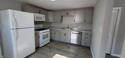 2011 Caspian Ave in Atlantic City, NJ - Building Photo - Building Photo