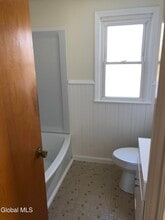 34 Swayze Dr in Latham, NY - Building Photo - Building Photo