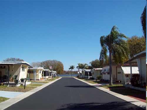 Pointe West in Largo, FL - Building Photo - Building Photo