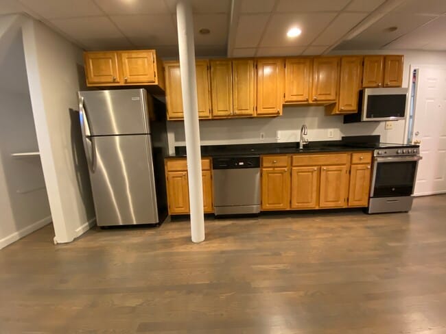 65 Park Dr, Unit 77-D in Boston, MA - Building Photo - Building Photo