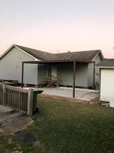 1687 Cartwright St in Beaumont, TX - Building Photo - Building Photo