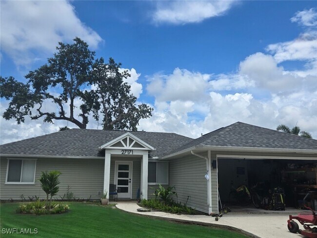 property at 27171 Pine Ave