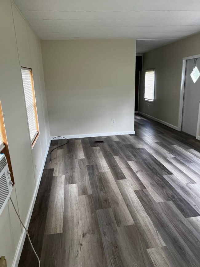 property at 805 Annie Pearle Ln