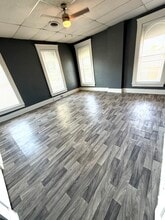 417 High St, Unit 3 in Keokuk, IA - Foto de edificio - Building Photo