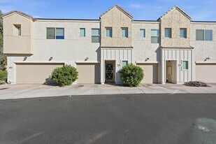 8347 N 22nd Dr in Phoenix, AZ - Building Photo