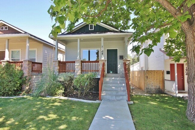 property at 1904 S Kerr St