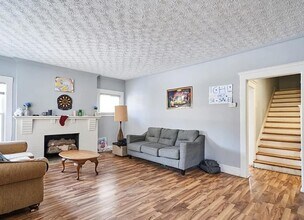 1504 E 107th St in Cleveland, OH - Building Photo - Building Photo