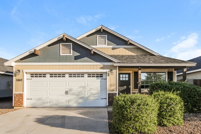 property at 3862 W Tamarisk St