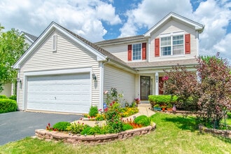 898 Lakestone Ln in Aurora, IL - Building Photo - Building Photo