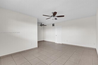 1154 W 35th St in Hialeah, FL - Building Photo - Building Photo
