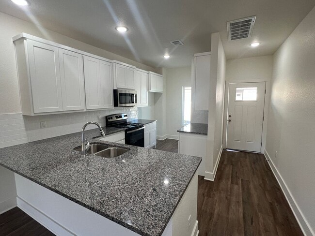 property at 1826 Royal Loop