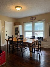 2683 Hampshire Rd, Unit 2 in Cleveland Heights, OH - Building Photo - Building Photo