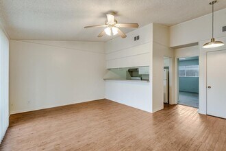 612 W 51st St in Austin, TX - Building Photo - Building Photo