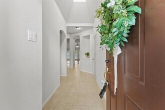 21327 Hadrian Dr in Katy, TX - Foto de edificio - Building Photo