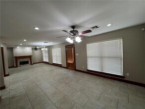 3508 Decomine St in Chalmette, LA - Building Photo - Building Photo