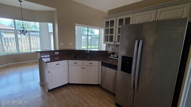 1808 Shady Grove Ln in Orange Park, FL - Building Photo - Building Photo