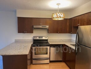 2028 NE Clackamas St in Portland, OR - Building Photo - Building Photo