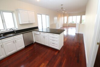 143 Grovers Ave in Winthrop, MA - Building Photo - Building Photo