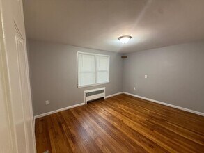 39 Alpena Ave in Dedham, MA - Building Photo - Building Photo