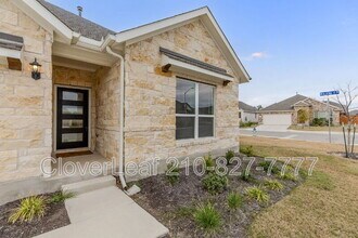 200 Swinging H Ln in Georgetown, TX - Building Photo - Building Photo