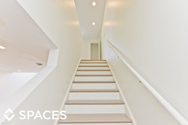 944 W Grace St-Unit -Apt A202 in Chicago, IL - Building Photo - Building Photo