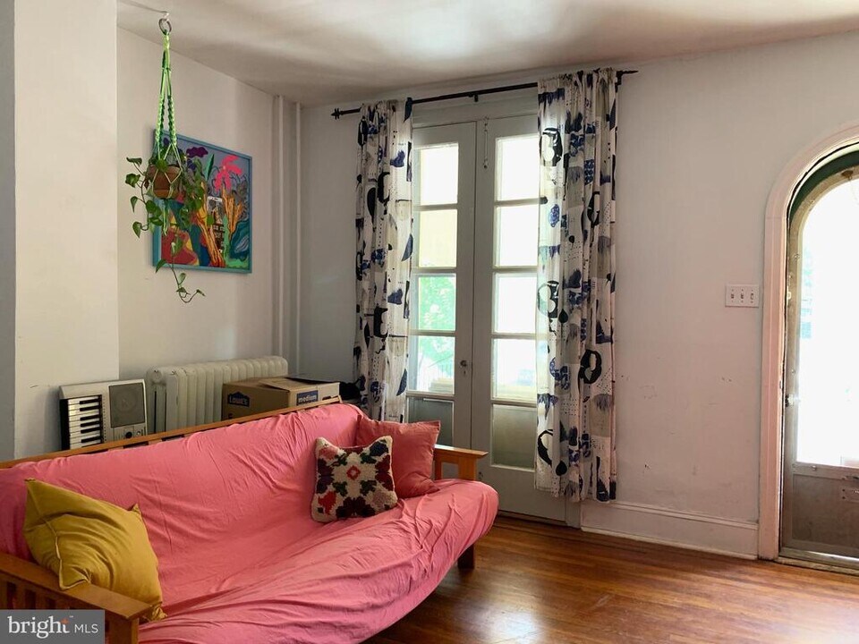 3610 Conrad St in Philadelphia, PA - Building Photo