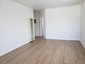 1541 9th St in Santa Monica, CA - Building Photo - Building Photo
